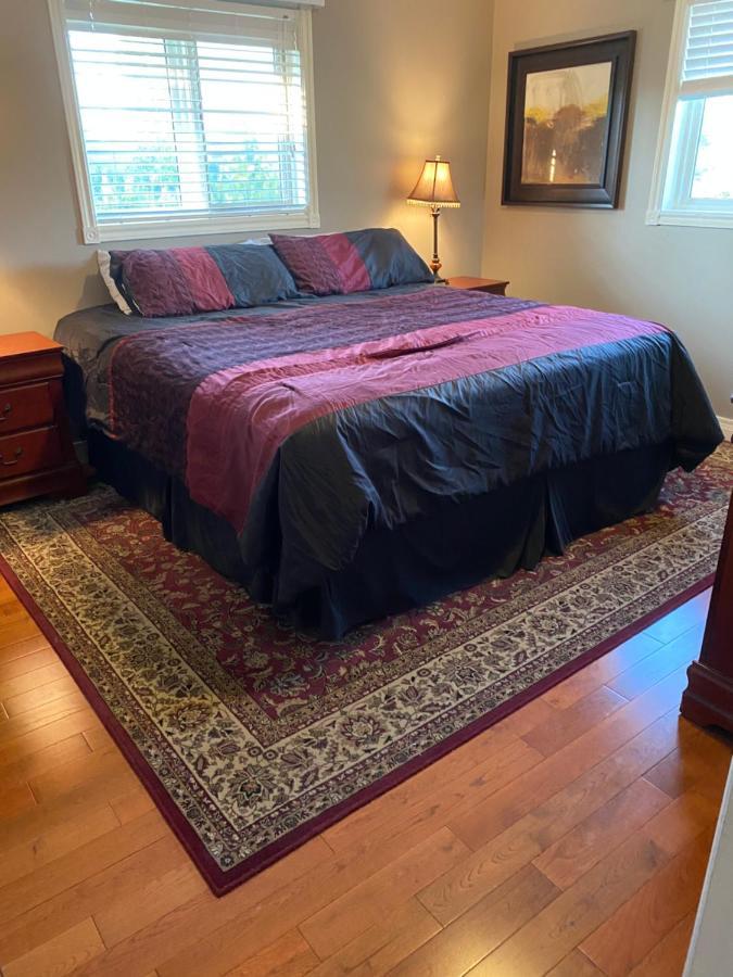 The Glen Huron Inn Duntroon Экстерьер фото